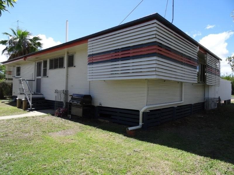 15 Fay Street, Blackwater QLD 4717