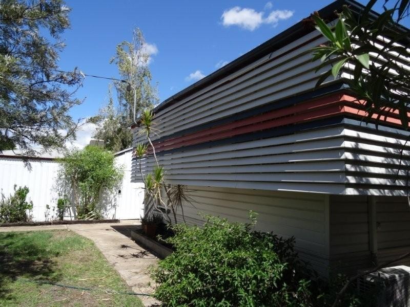 15 Fay Street, Blackwater QLD 4717