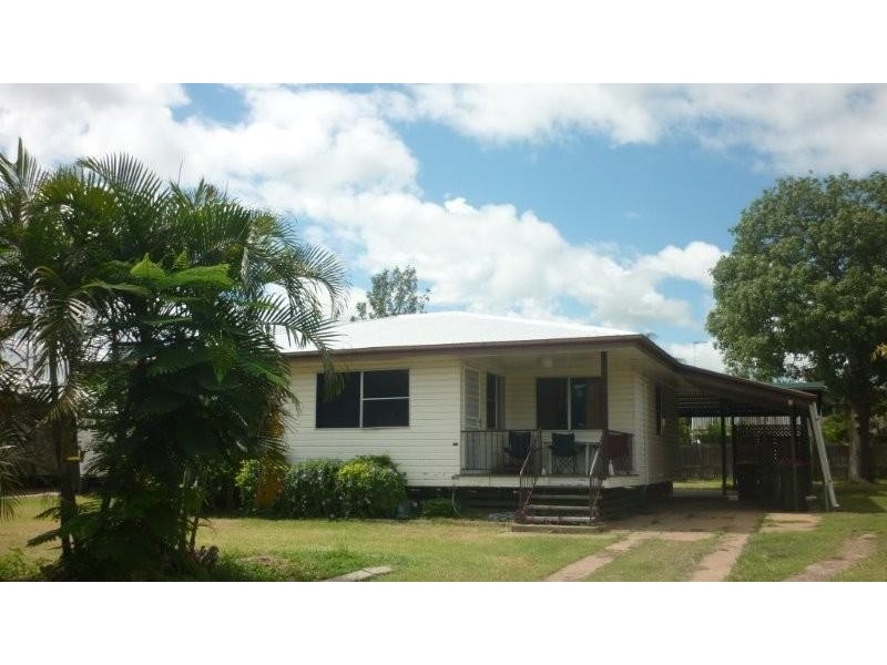 20 Myall Street, Blackwater QLD 4717