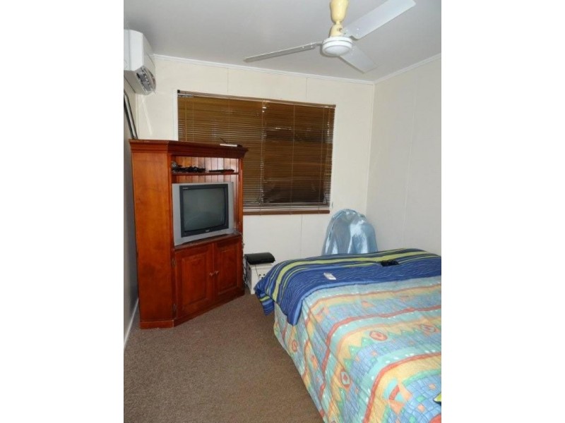 20 Myall Street, Blackwater QLD 4717