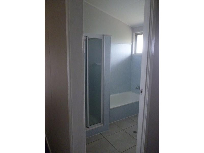 44 Stower Street, Blackwater QLD 4717