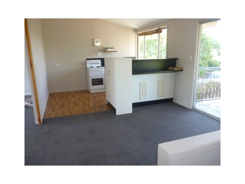 44 Stower Street, Blackwater QLD 4717