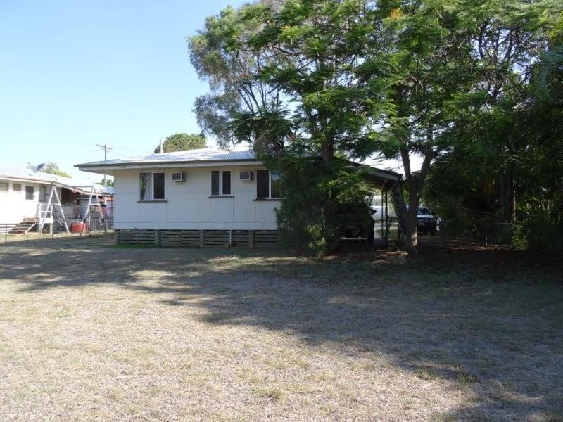 25 Seeman Street, Blackwater QLD 4717