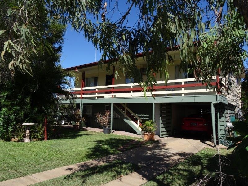 19 Littlefield Street, Blackwater QLD 4717