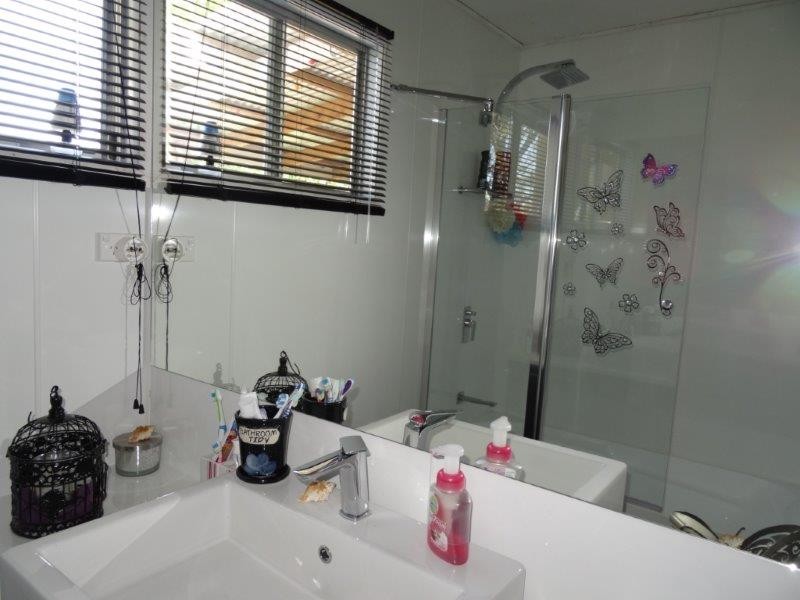 19 Littlefield Street, Blackwater QLD 4717