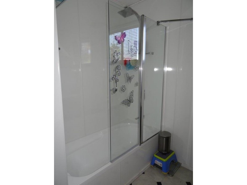 19 Littlefield Street, Blackwater QLD 4717