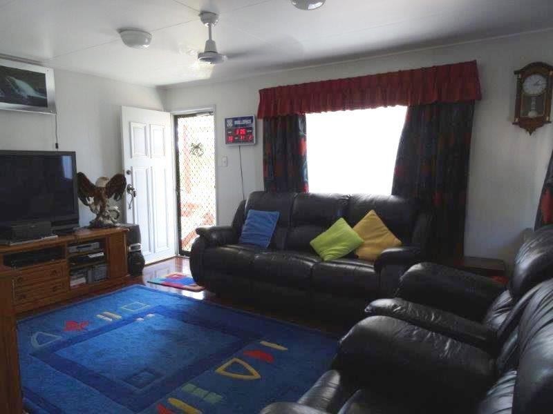 19 Littlefield Street, Blackwater QLD 4717