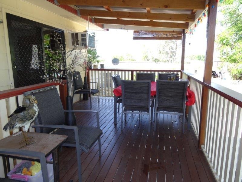 19 Littlefield Street, Blackwater QLD 4717