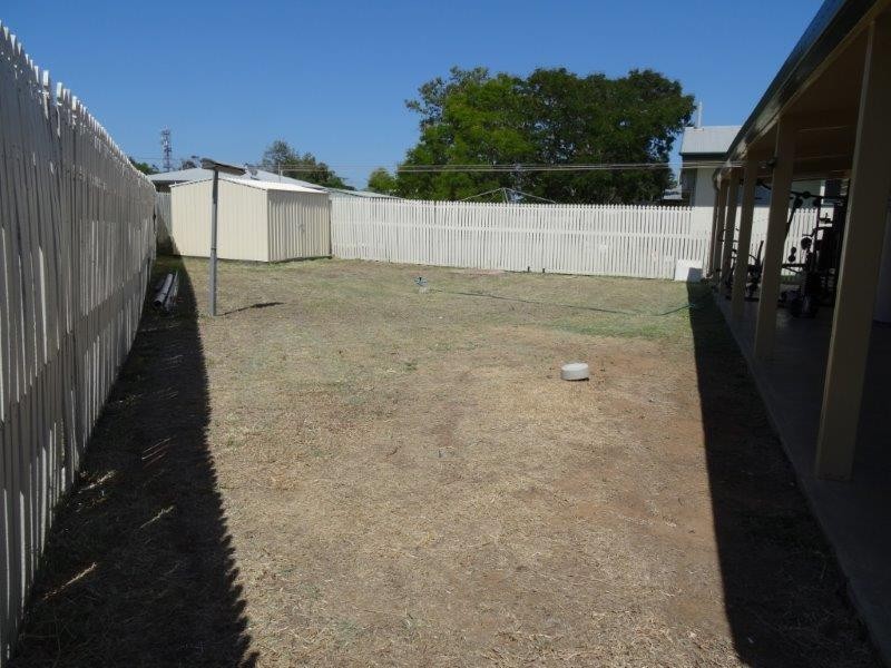 15 Fern Street, Blackwater QLD 4717