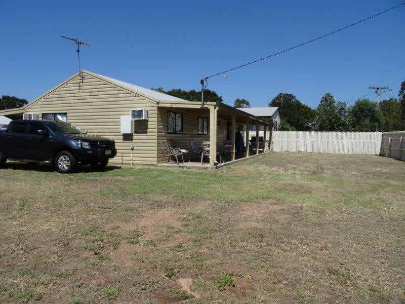 15 Fern Street, Blackwater QLD 4717