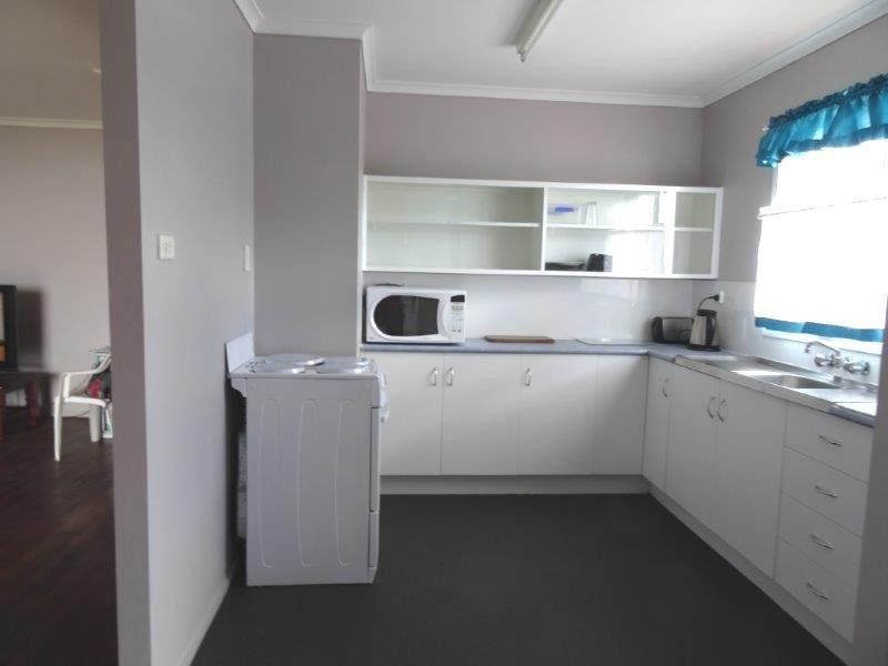 20 Bean Street, Blackwater QLD 4717