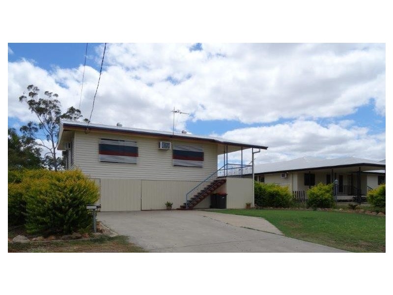 20 Bean Street, Blackwater QLD 4717