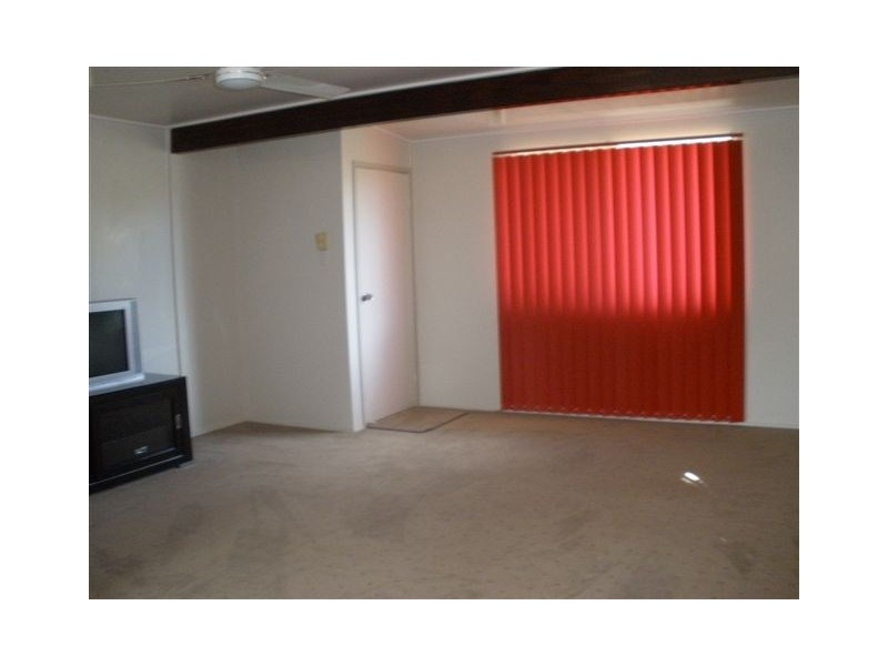 24 Doon Street, Blackwater QLD 4717