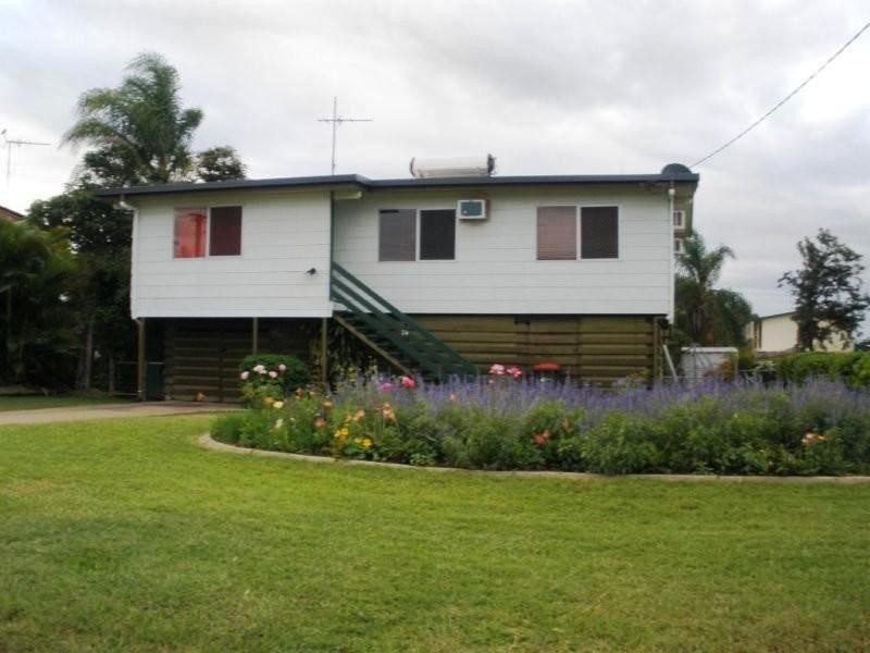 24 Doon Street, Blackwater QLD 4717