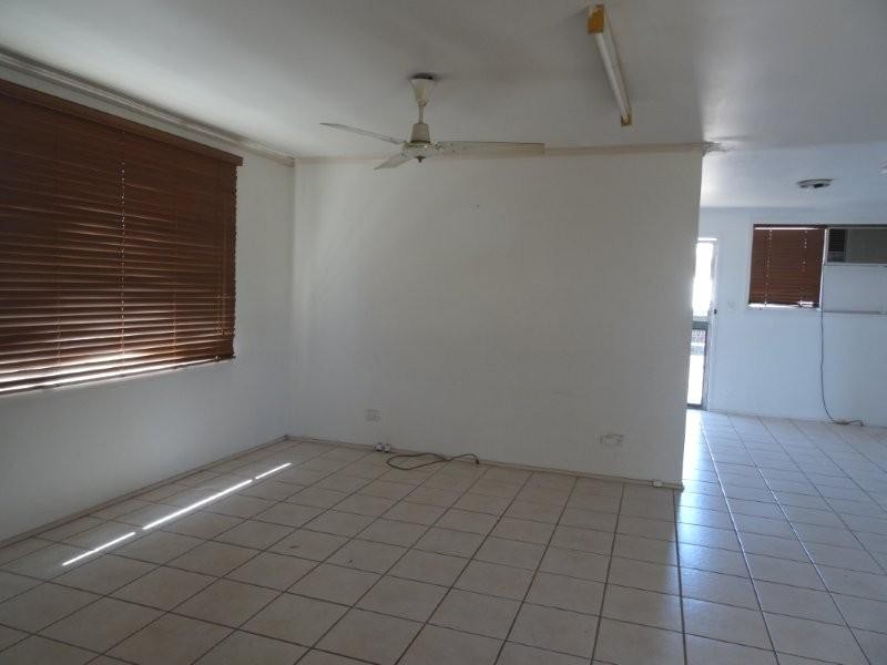 25 Acacia Street, Blackwater QLD 4717