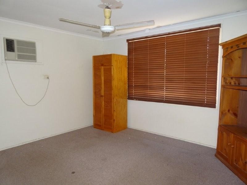 25 Acacia Street, Blackwater QLD 4717
