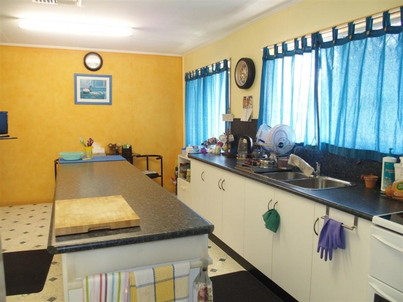5 Bottletree Avenue, Blackwater QLD 4717