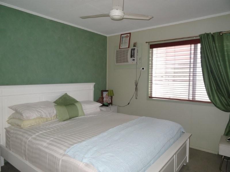 5 Bottletree Avenue, Blackwater QLD 4717