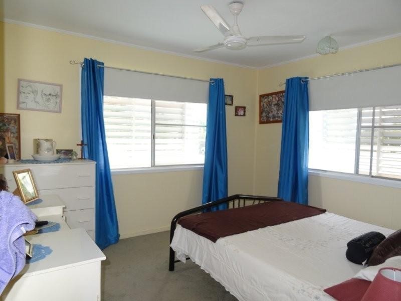 5 Bottletree Avenue, Blackwater QLD 4717