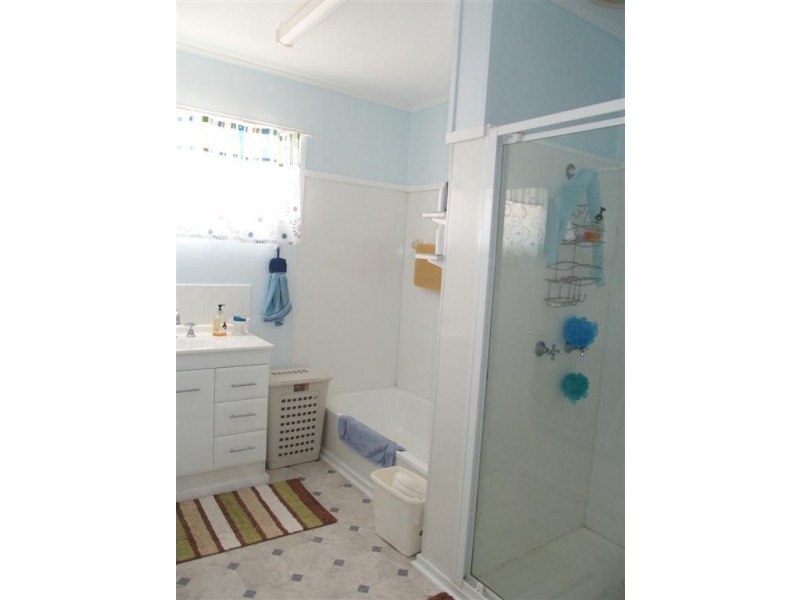 5 Bottletree Avenue, Blackwater QLD 4717