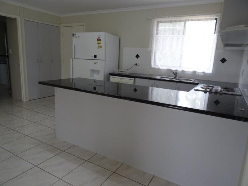 13 Campbell Street, Bluff QLD 4702