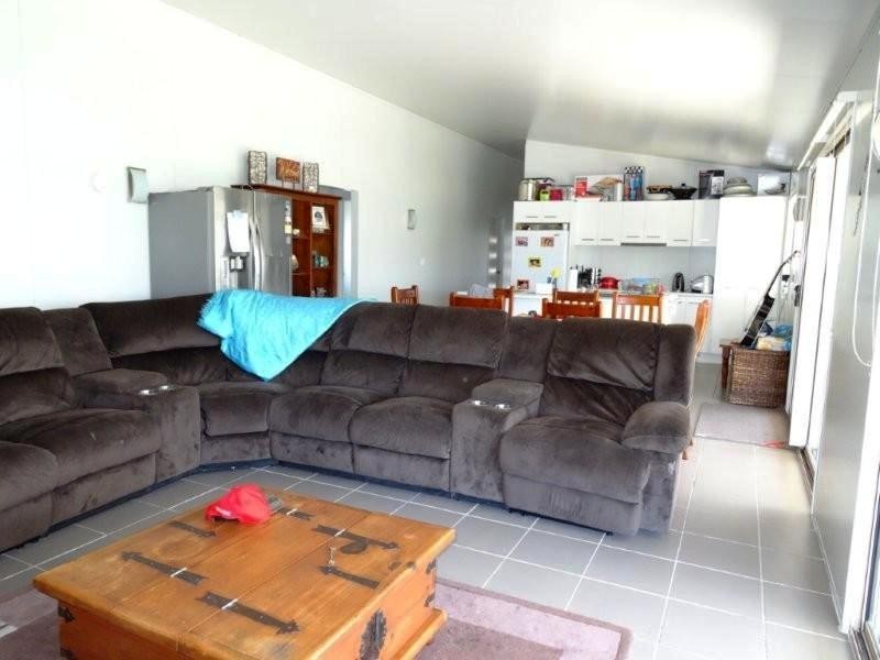 4 Deacon Drive, Blackwater QLD 4717