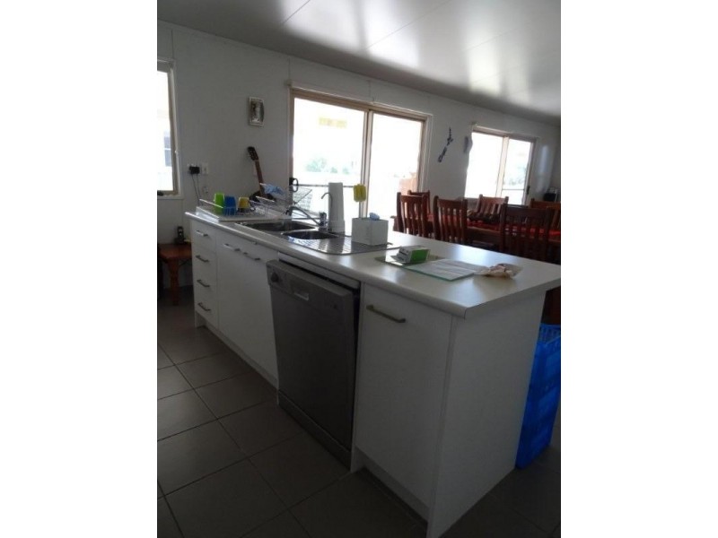 4 Deacon Drive, Blackwater QLD 4717