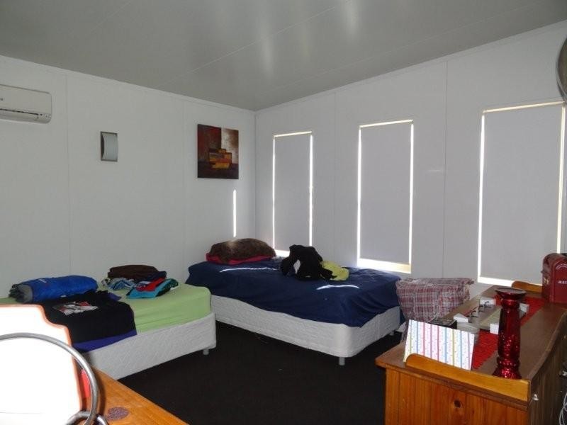 4 Deacon Drive, Blackwater QLD 4717