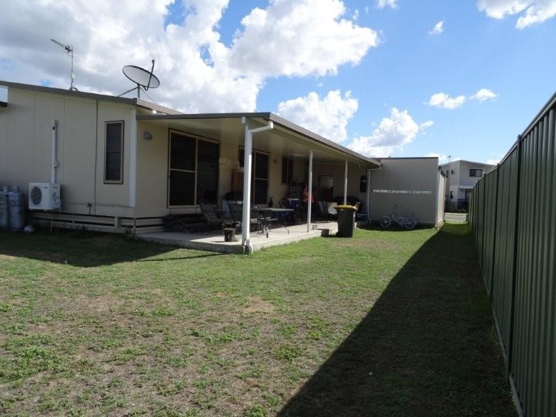 4 Deacon Drive, Blackwater QLD 4717