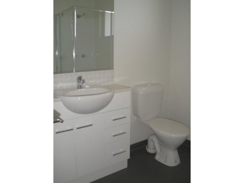 22-26 Summer Red Court, Blackwater QLD 4717