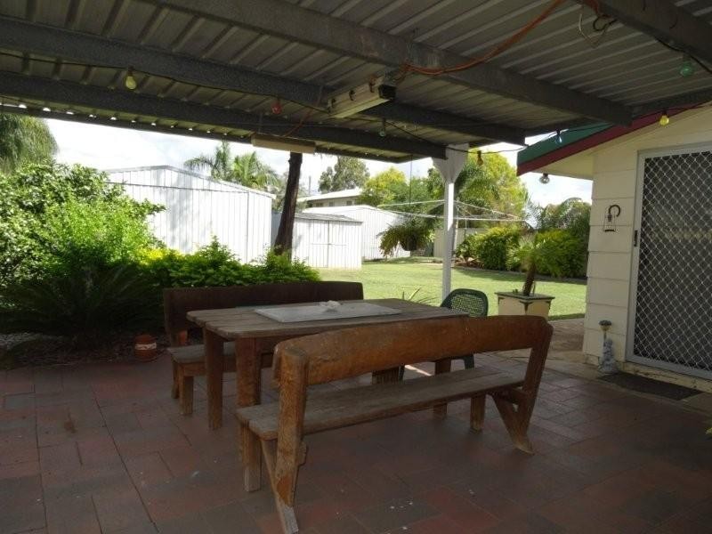 55 Acacia Street, Blackwater QLD 4717