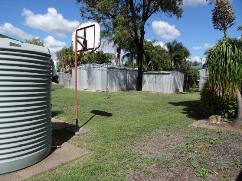 55 Acacia Street, Blackwater QLD 4717