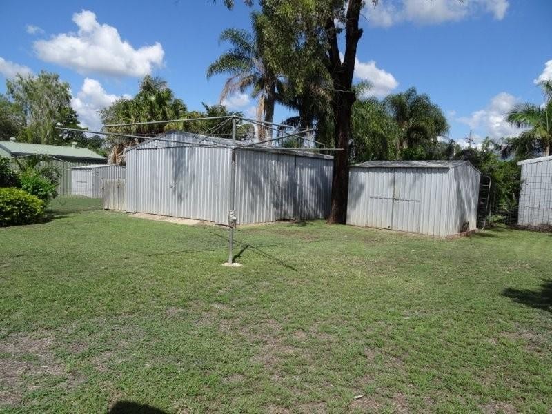 55 Acacia Street, Blackwater QLD 4717