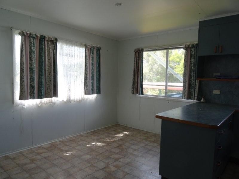 14 Myall Street, Blackwater QLD 4717