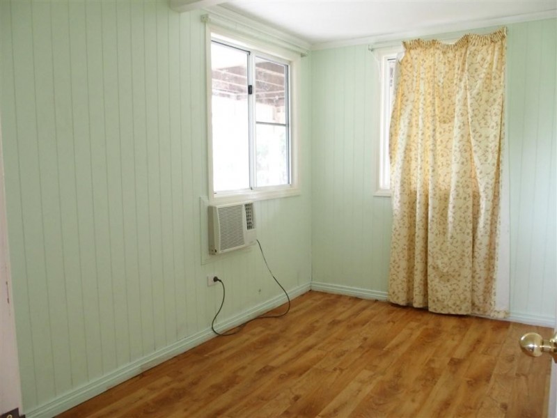 17 Boonery Street, Blackwater QLD 4717