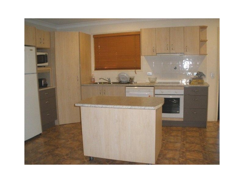 43 Littlefield Street, Blackwater QLD 4717