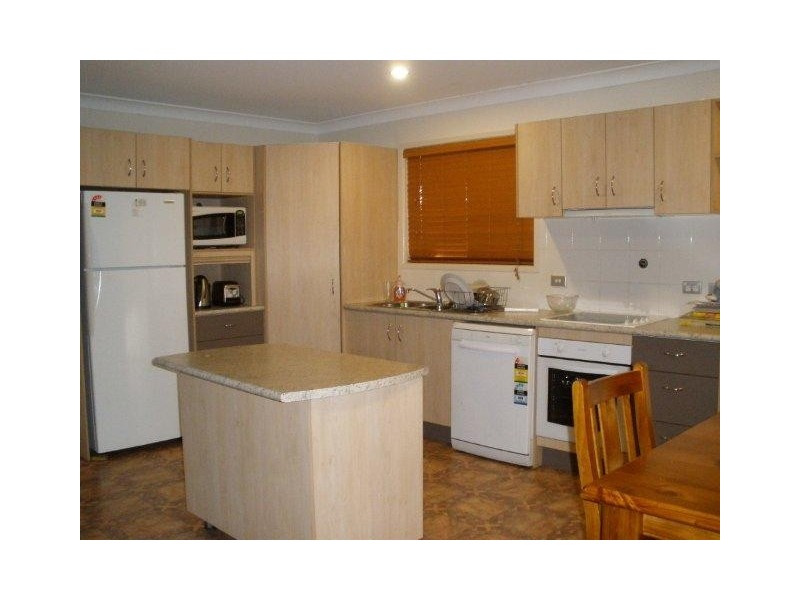 43 Littlefield Street, Blackwater QLD 4717