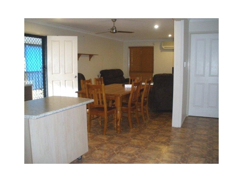 43 Littlefield Street, Blackwater QLD 4717