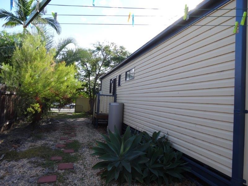 43 Littlefield Street, Blackwater QLD 4717