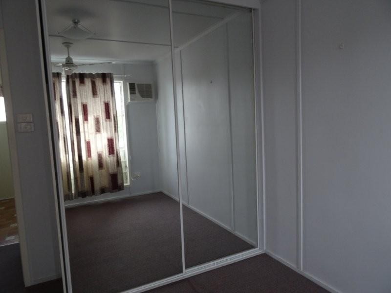 25 Long Street, Blackwater QLD 4717