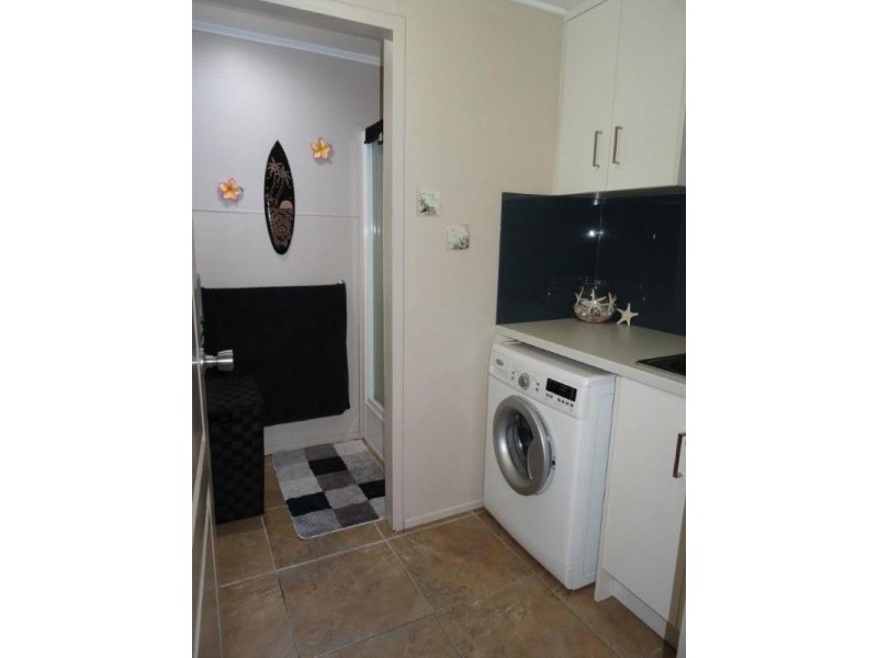 11 Bremner Street, Blackwater QLD 4717