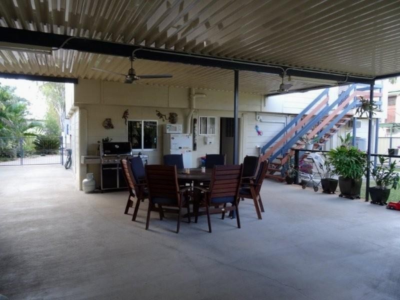 11 Bremner Street, Blackwater QLD 4717