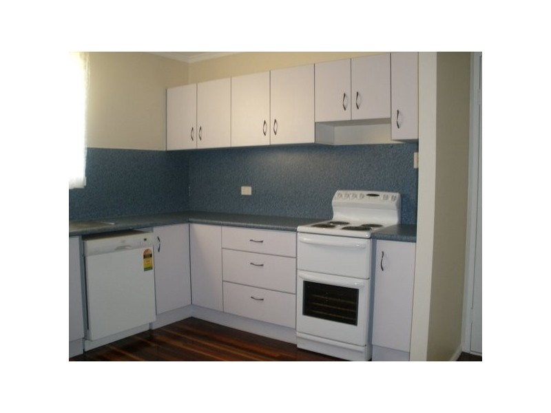 6 Fig Street, Blackwater QLD 4717