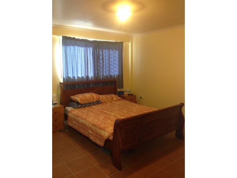 25 Lawless Street, Blackwater QLD 4717