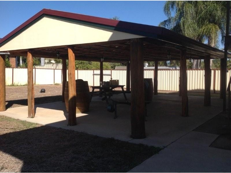 25 Lawless Street, Blackwater QLD 4717