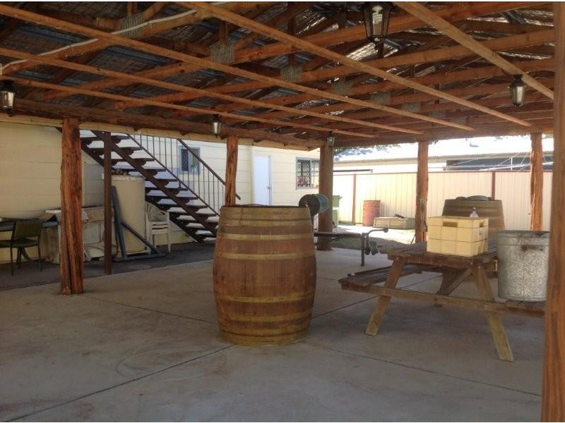 25 Lawless Street, Blackwater QLD 4717