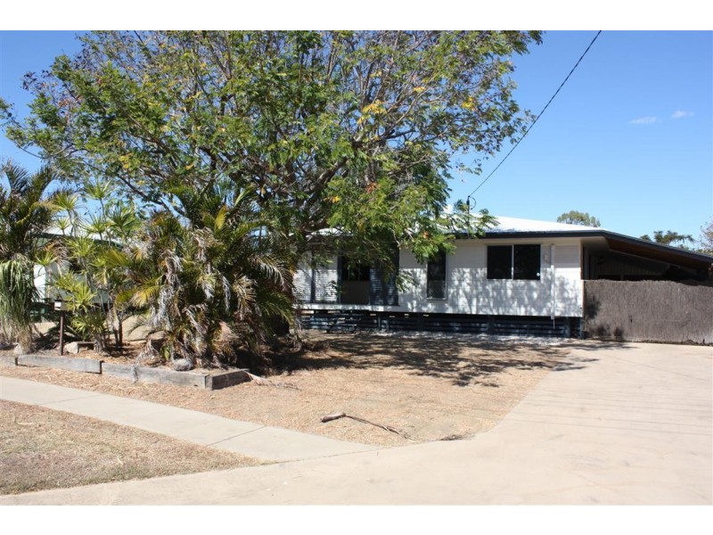 49 Wattle Street, Blackwater QLD 4717