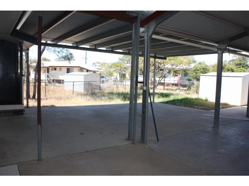 49 Wattle Street, Blackwater QLD 4717