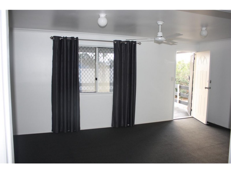32 Acacia Street, Blackwater QLD 4717