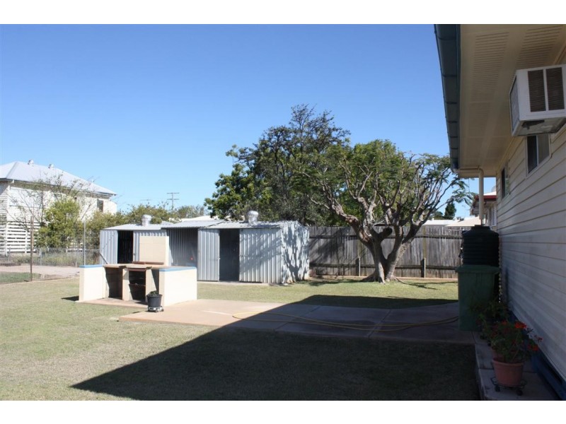 23 Arthur Street, Blackwater QLD 4717